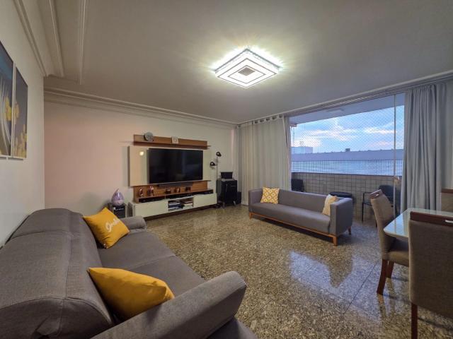 Apartamento venda em SQS 309, Plano Piloto