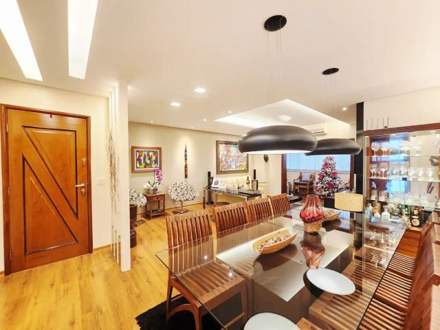 Apartamento venda em Região Geográfica Imediata do Distrito Federal, Região Integrada de Desenvolvimento do Distrito Federal e Entorno