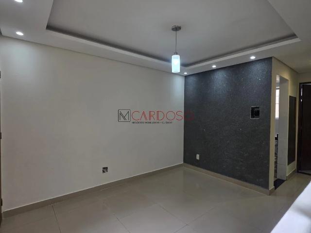 Apartamento venda em QR 323, Samambaia