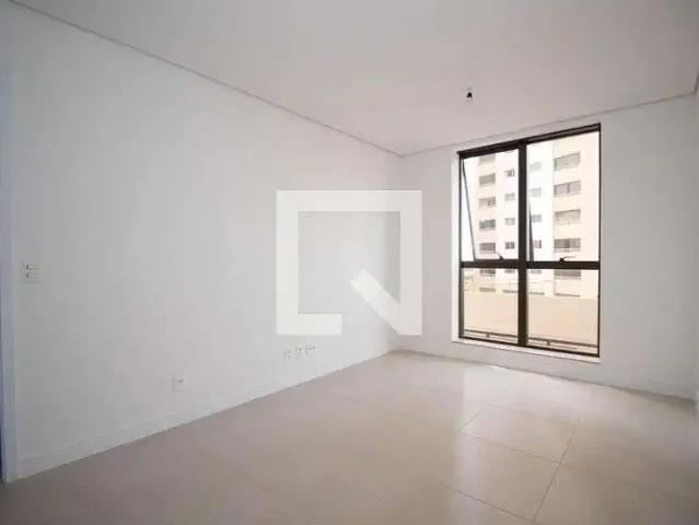 Apartamento venda em Região Geográfica Imediata do Distrito Federal, Região Integrada de Desenvolvimento do Distrito Federal e Entorno
