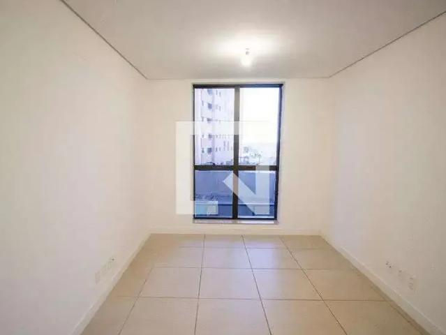 Apartamento venda em Região Geográfica Imediata do Distrito Federal, Região Integrada de Desenvolvimento do Distrito Federal e Entorno