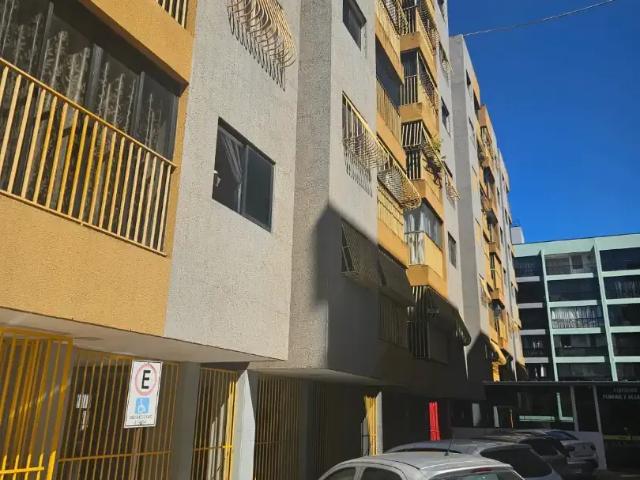 Apartamento venda em Região Geográfica Imediata do Distrito Federal, Região Integrada de Desenvolvimento do Distrito Federal e Entorno