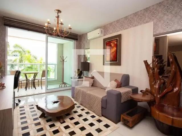 Apartamento venda em Região Geográfica Imediata do Distrito Federal, Região Integrada de Desenvolvimento do Distrito Federal e Entorno