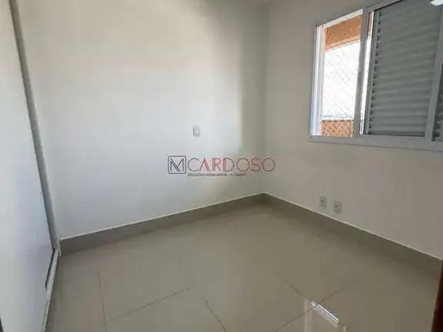 Apartamento venda em Região Geográfica Imediata do Distrito Federal, Região Integrada de Desenvolvimento do Distrito Federal e Entorno