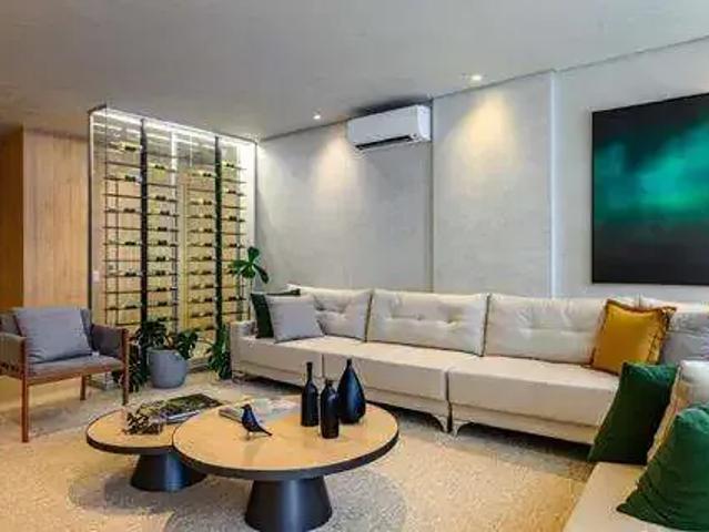 Apartamento venda em Região Geográfica Imediata do Distrito Federal, Região Integrada de Desenvolvimento do Distrito Federal e Entorno