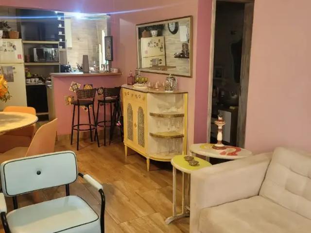 Apartamento venda em Região Geográfica Imediata do Distrito Federal, Região Integrada de Desenvolvimento do Distrito Federal e Entorno