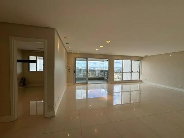 Apartamento venda em Região Geográfica Imediata do Distrito Federal, Região Integrada de Desenvolvimento do Distrito Federal e Entorno