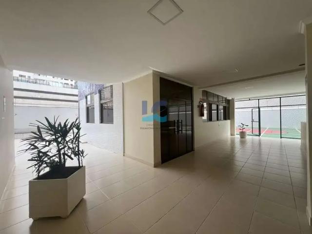 Apartamento venda em Região Geográfica Imediata do Distrito Federal, Região Integrada de Desenvolvimento do Distrito Federal e Entorno