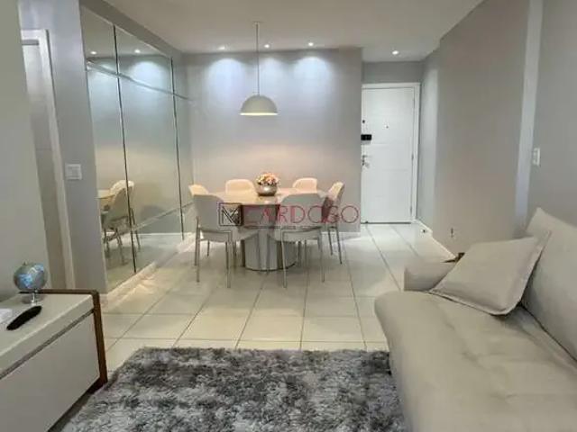 Apartamento venda em Região Geográfica Imediata do Distrito Federal, Região Integrada de Desenvolvimento do Distrito Federal e Entorno