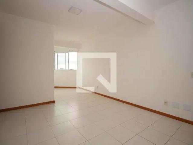 Apartamento venda em Região Geográfica Imediata do Distrito Federal, Região Integrada de Desenvolvimento do Distrito Federal e Entorno