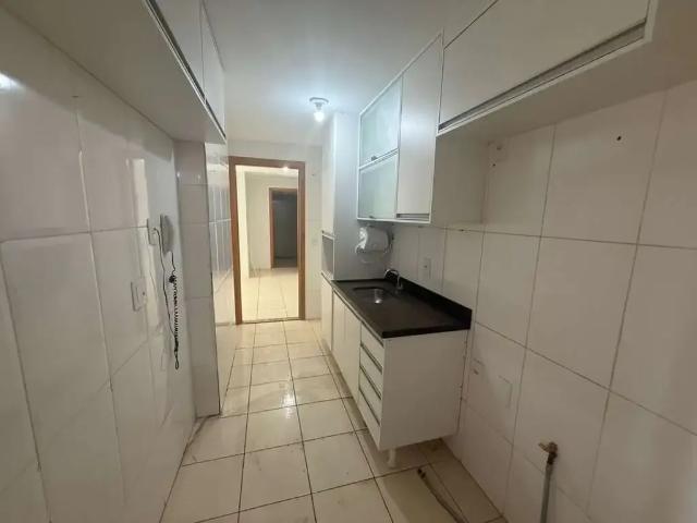 Apartamento venda em Região Geográfica Imediata do Distrito Federal, Região Integrada de Desenvolvimento do Distrito Federal e Entorno