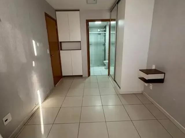 Apartamento venda em Região Geográfica Imediata do Distrito Federal, Região Integrada de Desenvolvimento do Distrito Federal e Entorno