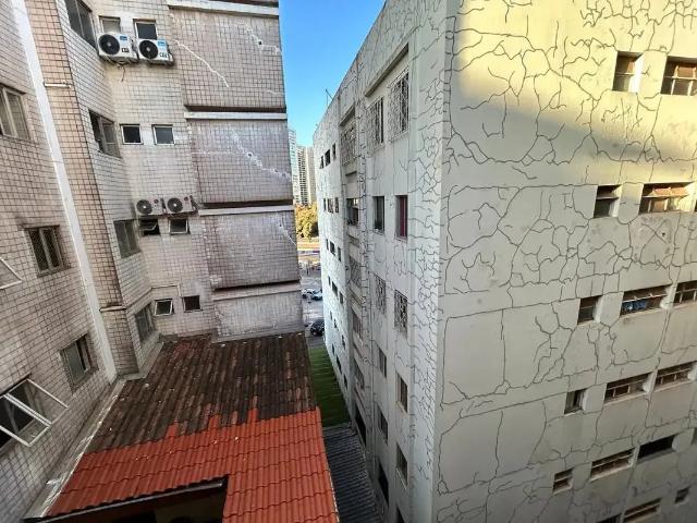 Apartamento venda em Região Geográfica Imediata do Distrito Federal, Região Integrada de Desenvolvimento do Distrito Federal e Entorno