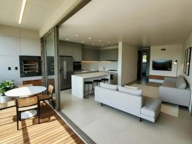 Apartamento venda em Região Geográfica Imediata de Itajaí, Camboriú