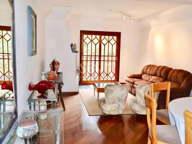Apartamento venda em Campos do Jordão