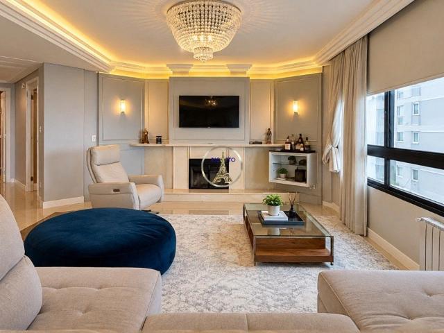 Apartamento venda em Caxias do Sul, Região Geográfica Intermediária de Caxias do Sul