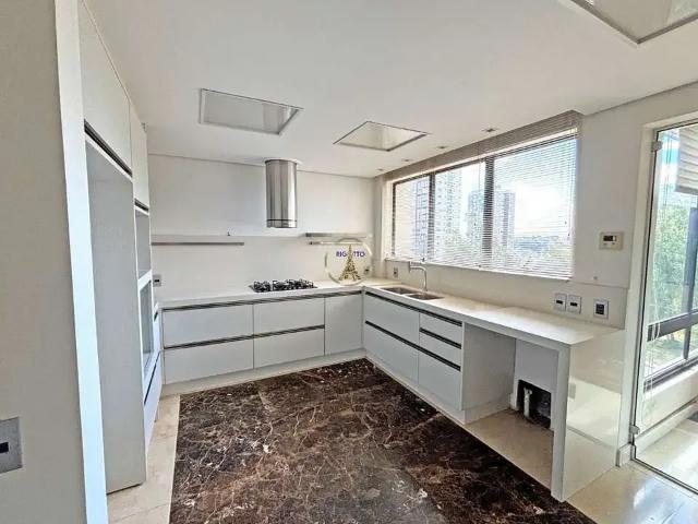 Apartamento venda em Caxias do Sul, Região Geográfica Intermediária de Caxias do Sul