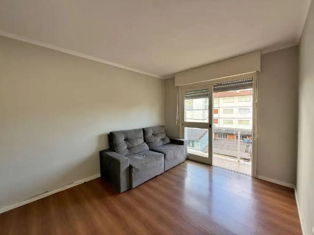Apartamento venda em Caxias do Sul, Região Geográfica Intermediária de Caxias do Sul