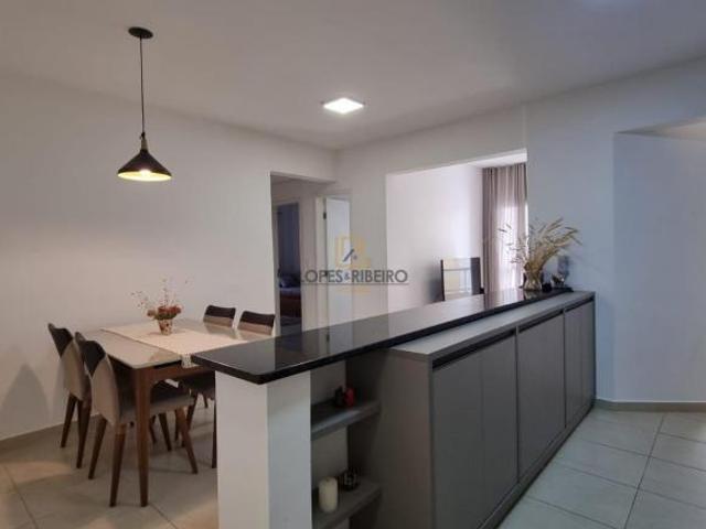 Apartamento venda em Botucatu