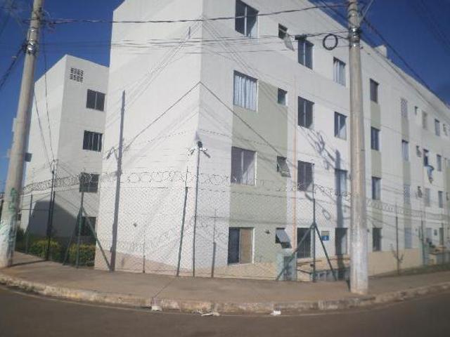Apartamento venda em Região Geográfica Imediata de Luziânia, Região Integrada de Desenvolvimento do Distrito Federal e Entorno