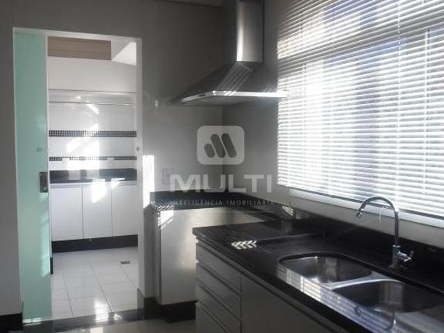 Apartamento venda em Região Geográfica Imediata de Uberlândia, Oliveira Fortes
