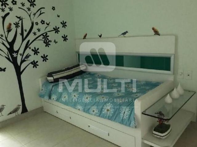 Apartamento venda em Setor Central, Uberlândia