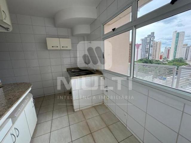 Apartamento venda em Setor Central, Uberlândia