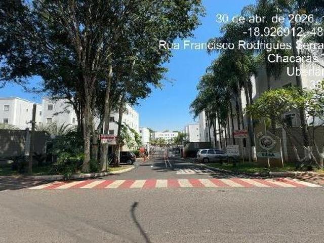 Apartamento venda em Chácaras Tubalina e Quartel, Uberlândia