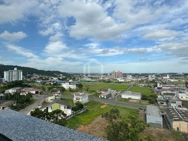 Apartamento venda em Criciúma, Região Geográfica Intermediária de Criciúma