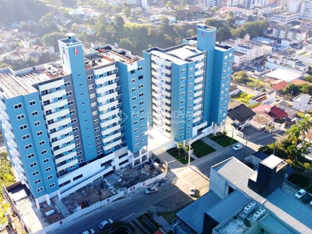 Apartamento venda em Criciúma, Região Geográfica Intermediária de Criciúma