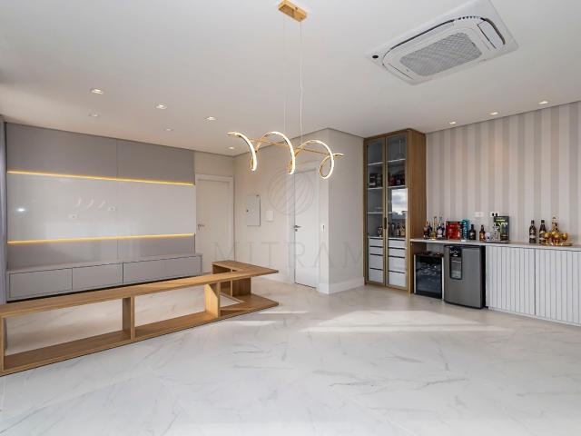 Apartamento venda em Água Verde, Curitiba