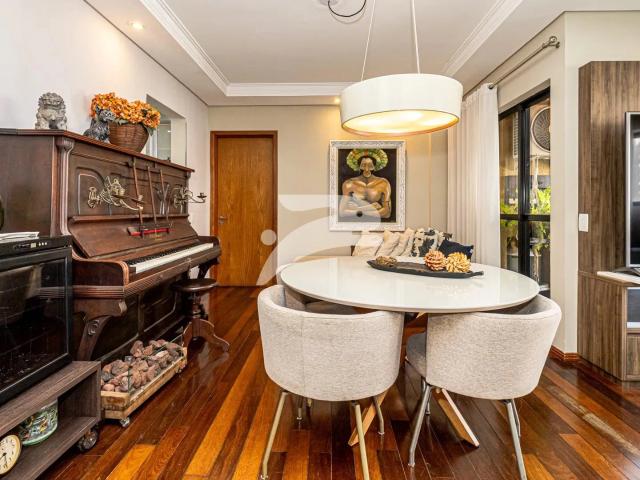 Apartamento venda em Água Verde, Curitiba