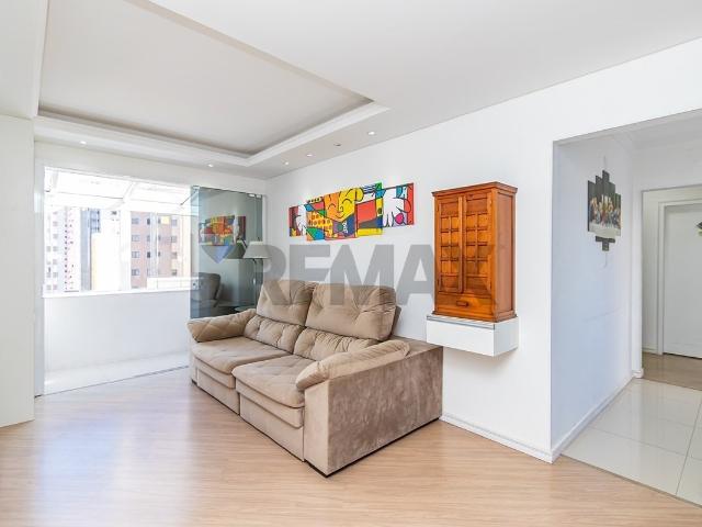 Apartamento venda em Região Geográfica Imediata de Curitiba, Região Metropolitana de Curitiba