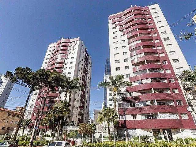 Apartamento venda em Região Geográfica Imediata de Curitiba, Região Metropolitana de Curitiba