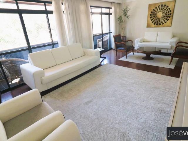 Apartamento venda em Água Verde, Curitiba