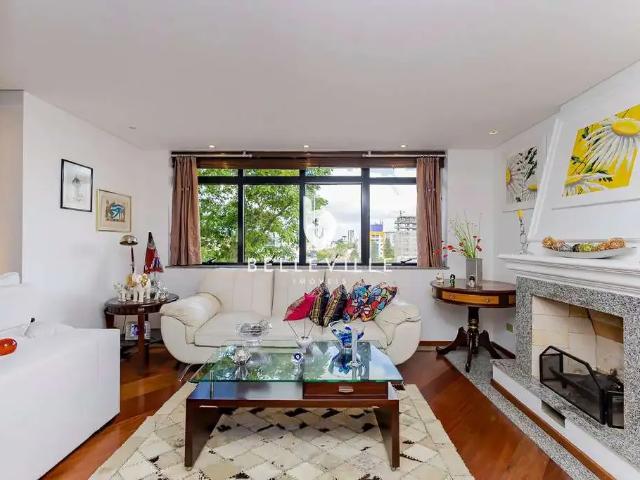 Apartamento venda em Região Geográfica Imediata de Curitiba, Região Metropolitana de Curitiba