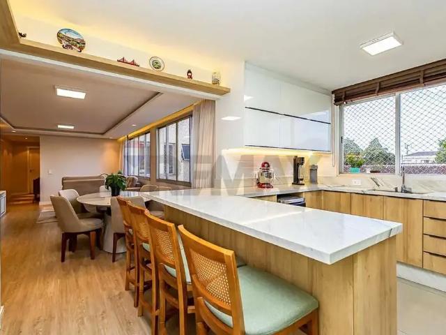 Apartamento venda em Região Geográfica Imediata de Curitiba, Região Metropolitana de Curitiba