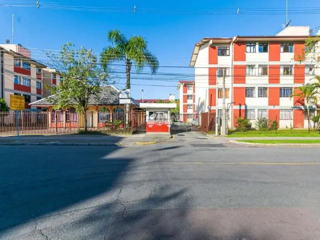 Apartamento venda em Região Geográfica Imediata de Curitiba, Região Metropolitana de Curitiba