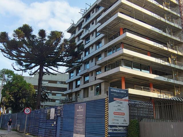 Apartamento venda em Curitiba, Região Geográfica Intermediária de Curitiba