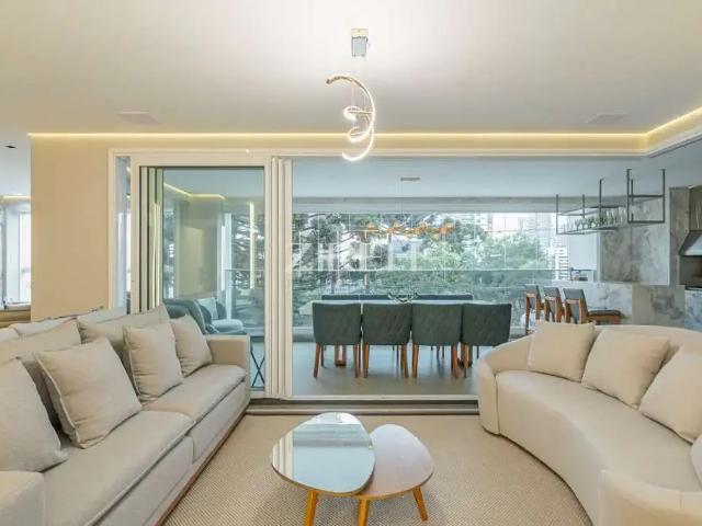 Apartamento venda em Região Geográfica Imediata de Curitiba, Região Metropolitana de Curitiba