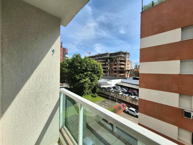 Apartamento venda em Região Geográfica Imediata de Curitiba, Região Metropolitana de Curitiba