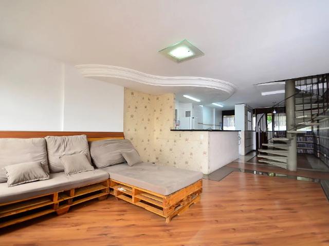 Apartamento venda em Região Geográfica Imediata de Curitiba, Região Metropolitana de Curitiba