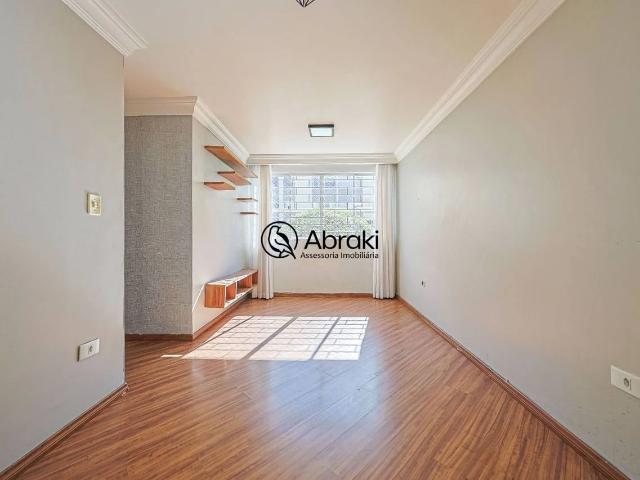 Apartamento venda em Conjunto Residencial Iguaçu V, Curitiba