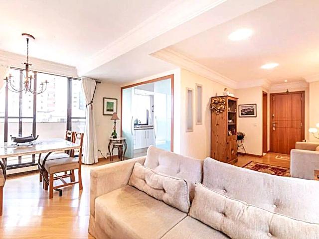 Apartamento venda em Vila Izabel, Curitiba
