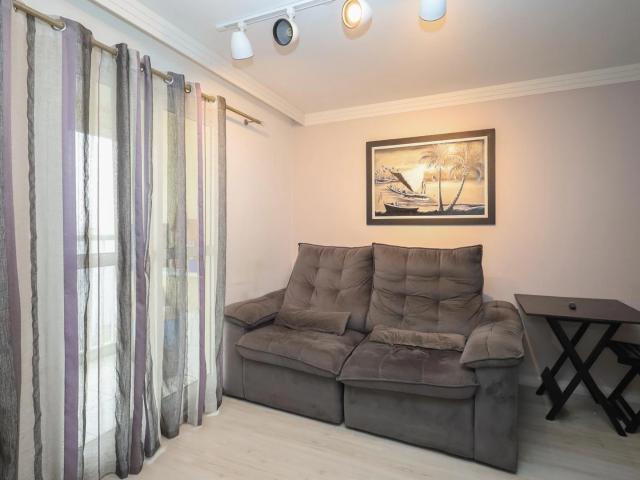Apartamento venda em Parque Arvoredo, Curitiba