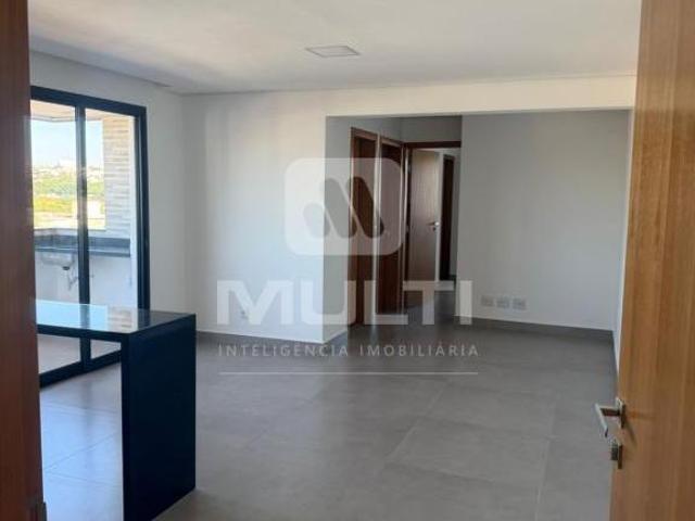 Apartamento venda em Região Geográfica Imediata de Uberlândia, Oliveira Fortes