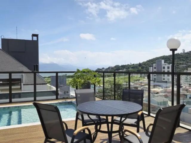 Apartamento venda em Região Geográfica Imediata de Florianópolis, Desterro
