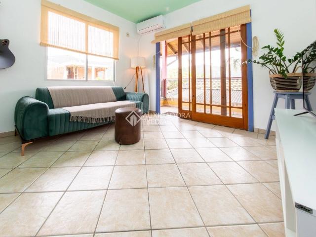 Apartamento venda em Pântano do Sul, Florianópolis