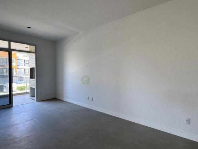 Apartamento venda em Região Geográfica Imediata de Florianópolis, Desterro