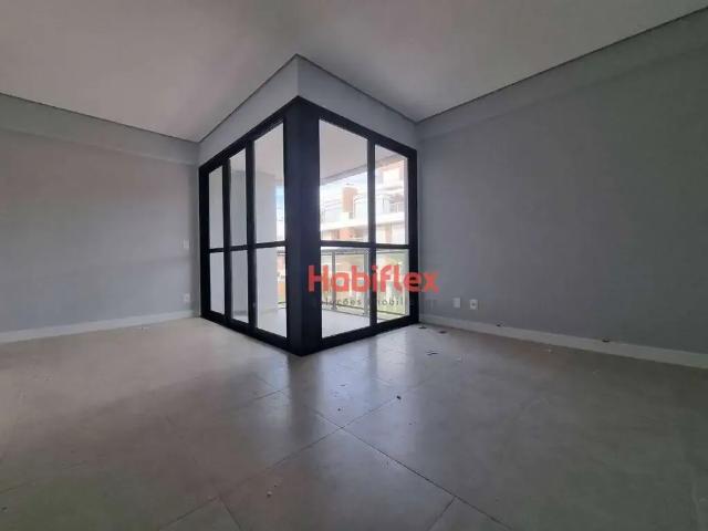Apartamento venda em Região Geográfica Imediata de Florianópolis, Desterro